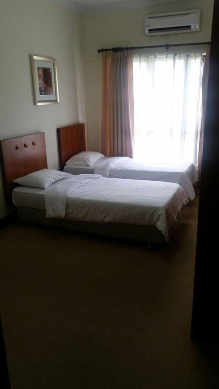 T & H Vacation @marina Court Apartemen