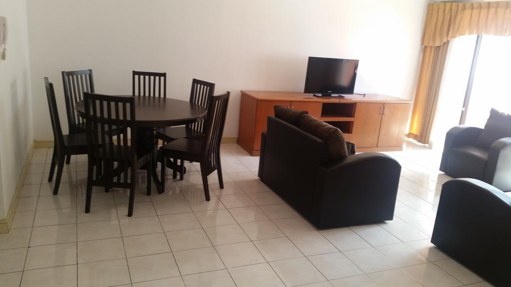T & H Vacation @marina Court Apartemen Kota Kinabalu